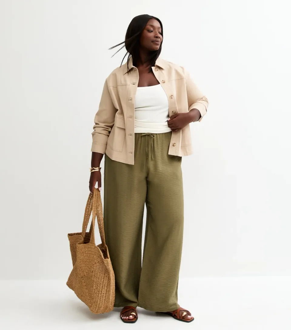 Women's Plus Size Khaki Textured Wide Leg Trousers Curves