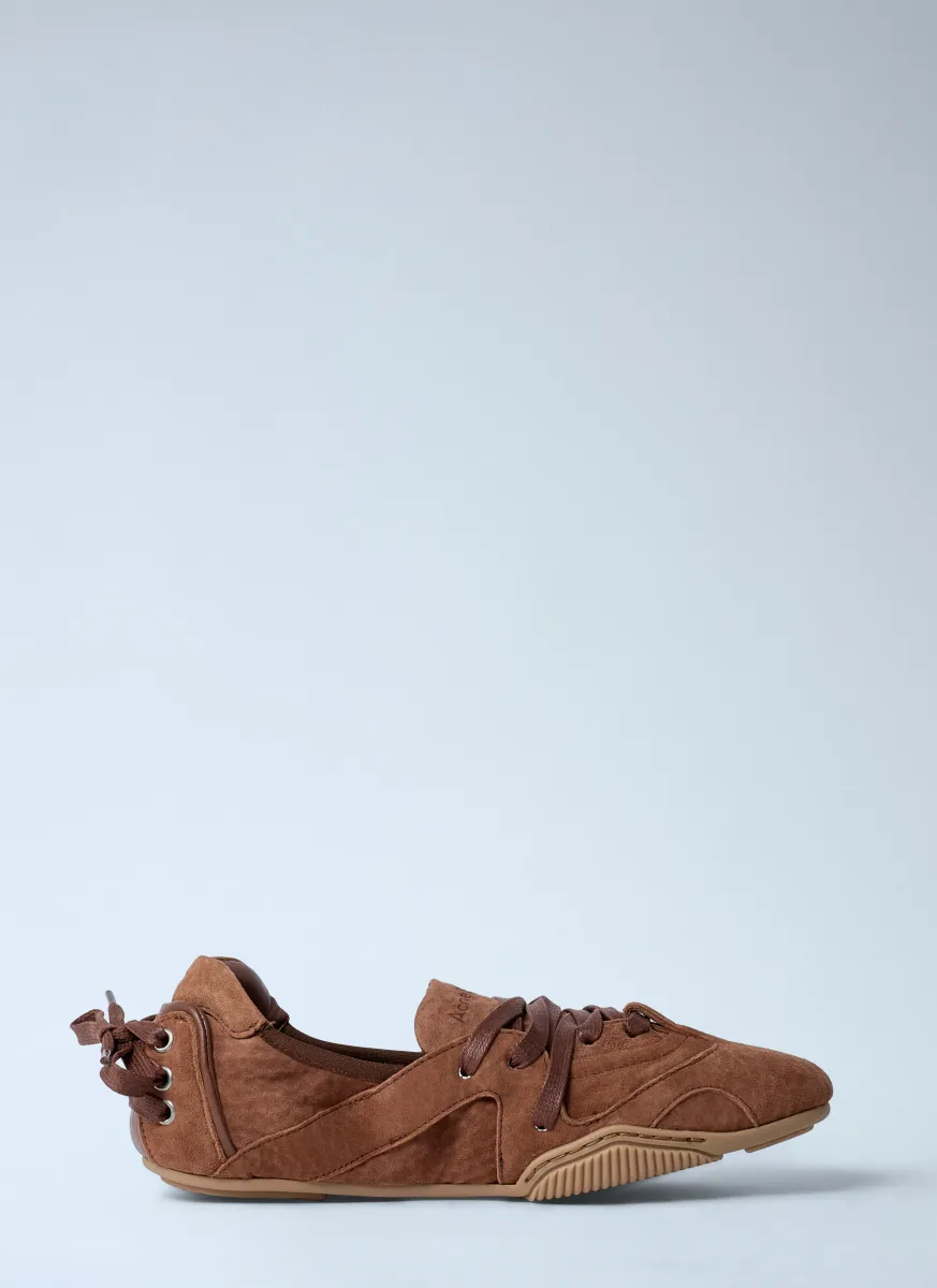 Lace-Up Shoes