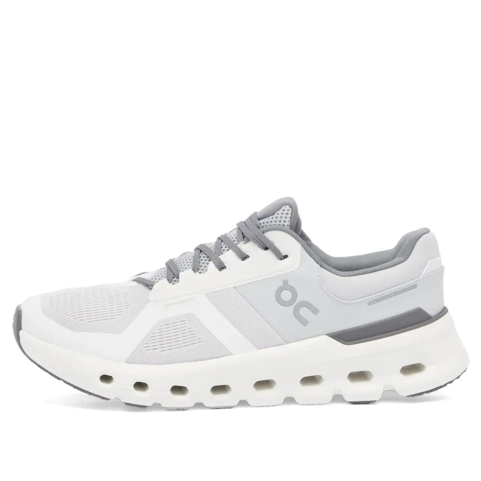 ON Cloudrunner 2