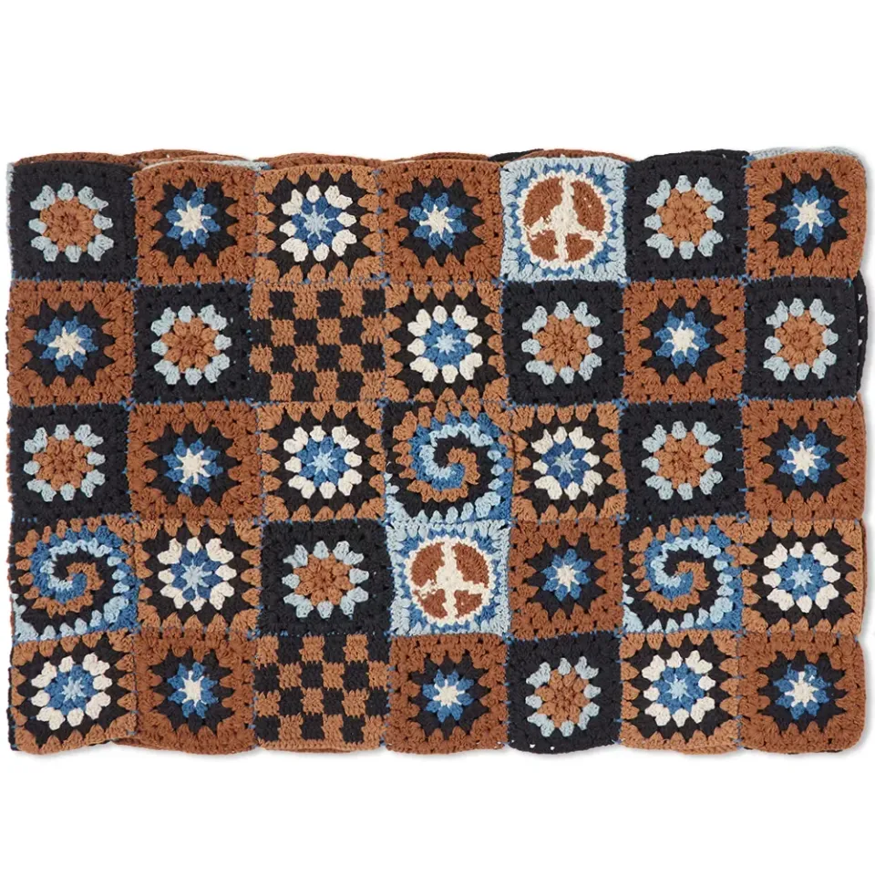 Story MFG Piece Crochet Scarf
