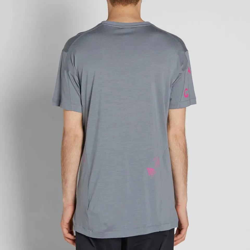 ACG Top