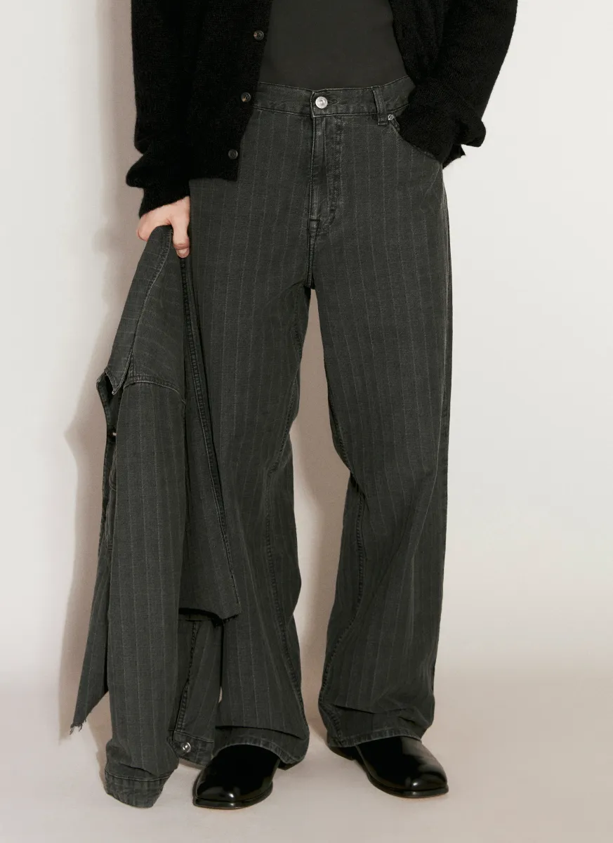 Vast Cut Jeans