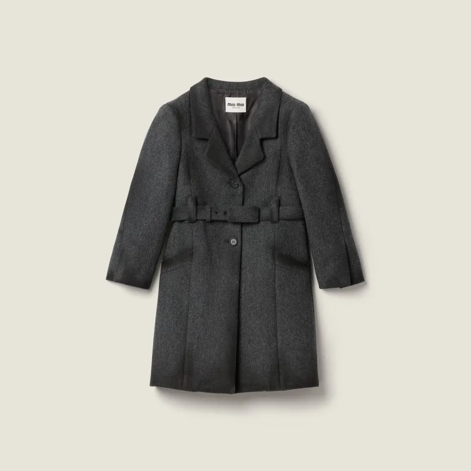 Single-breasted double wool coat