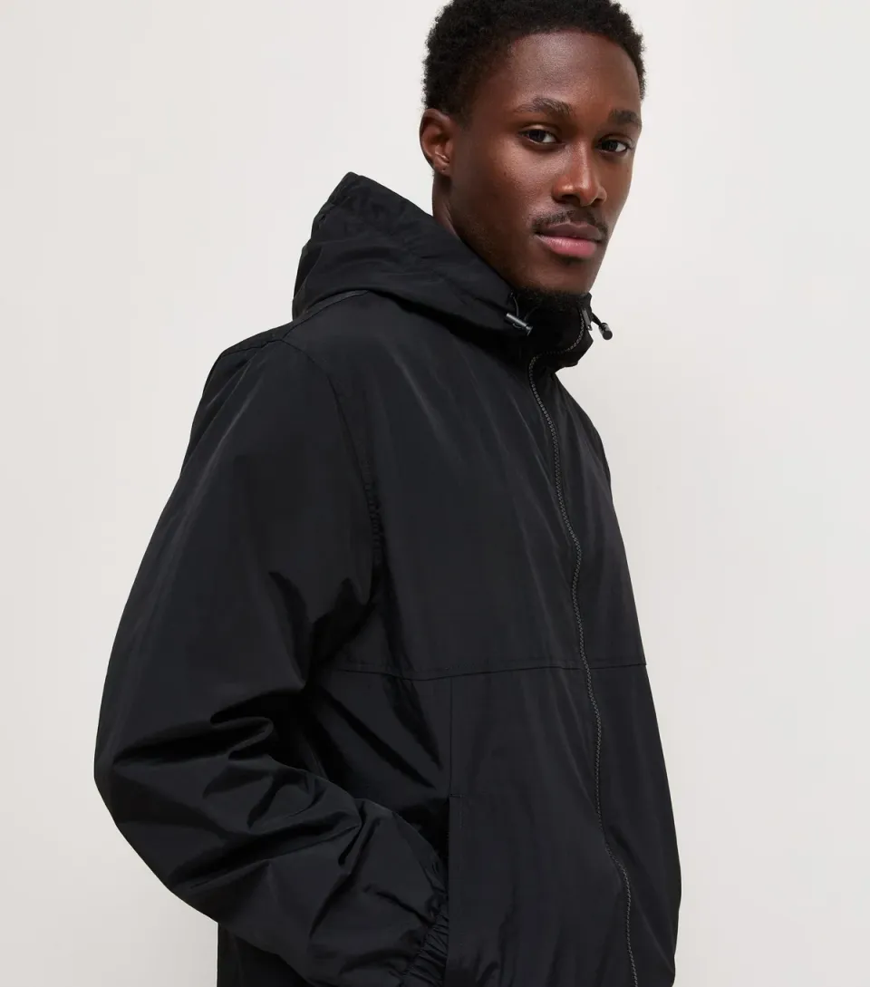 Men's Black Regular Fit Short Windbreaker Jacket