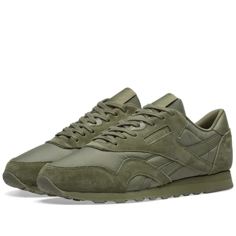 Classic Nylon W