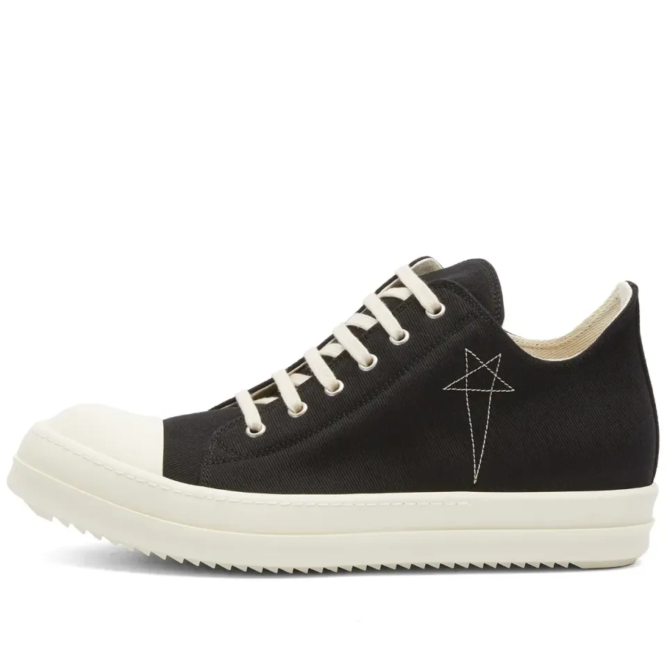 Low Sneakers
