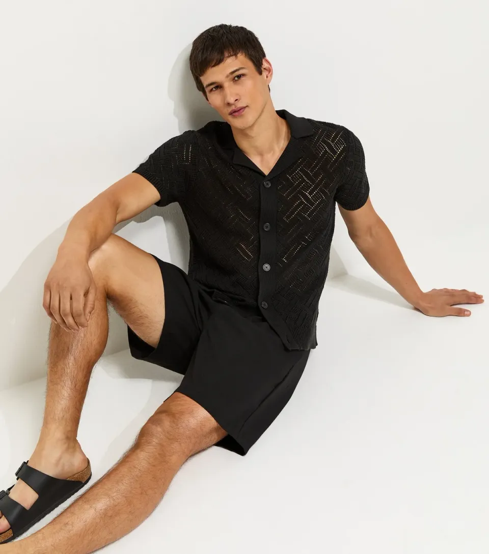Men's Black Cotton Rich Knit Regular Diamond Revere Collar Shirt