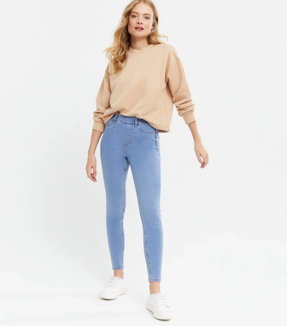 Women's Bright Blue Mid Rise Lift & Shape Emilee Jeggings