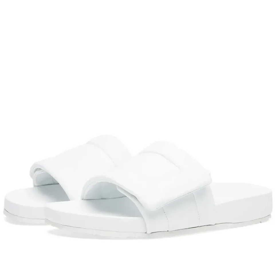 22 Future Pool Sandal