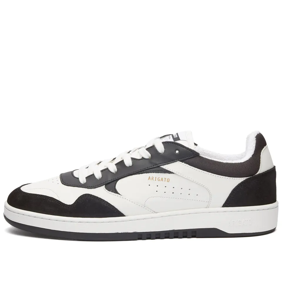 Arlo Sneaker