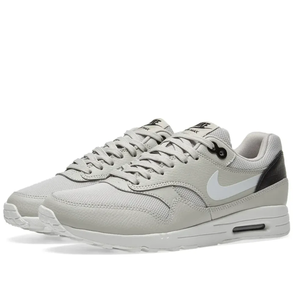 W Air Max 1 Ultra 2.0
