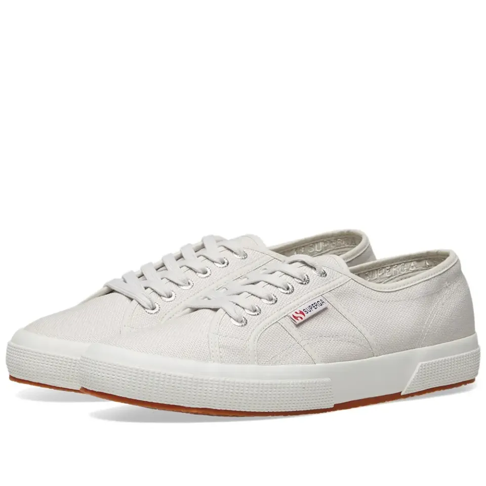 2750 Cotu Classic
