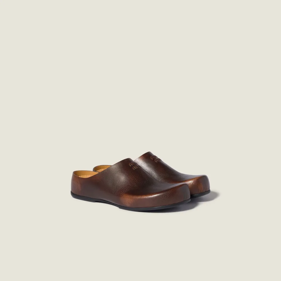 Leather mules