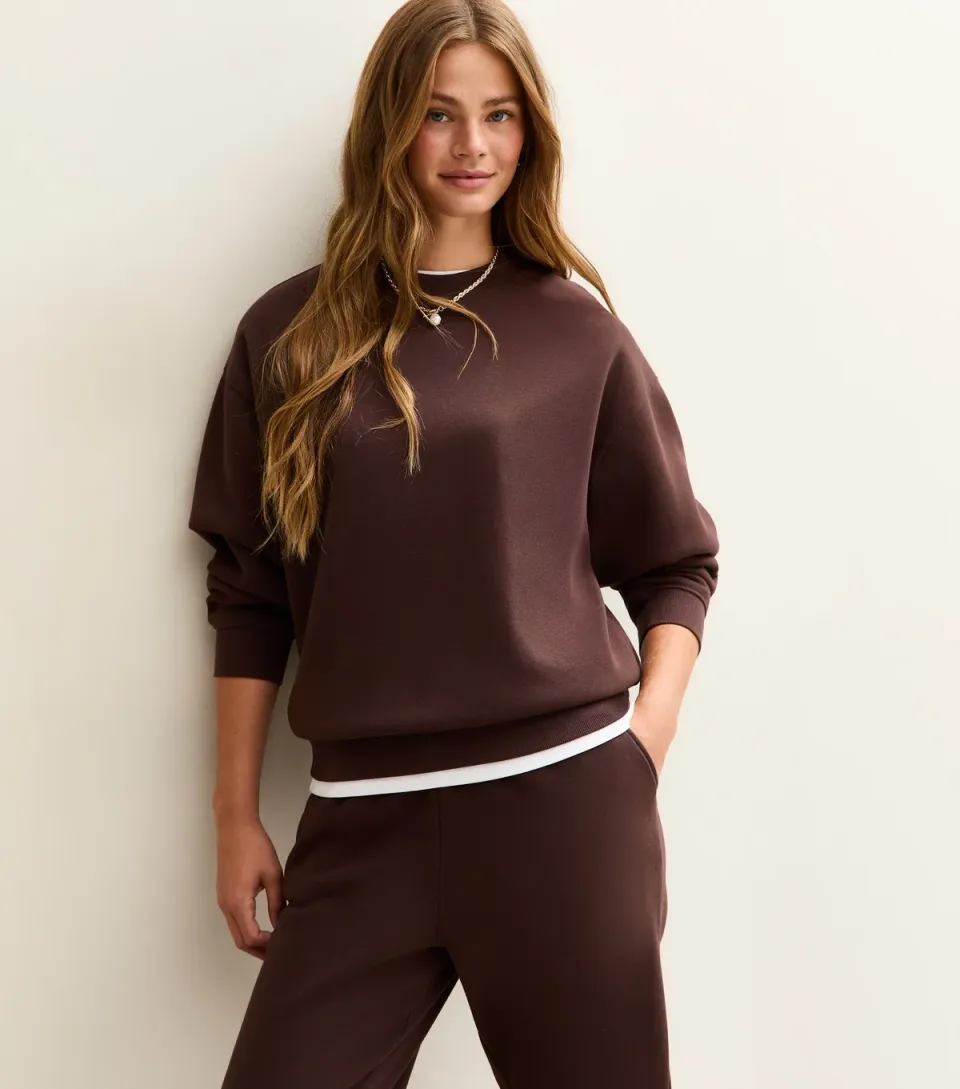 Women's Brown Relaxed Fit Crew Neck Sweatshirt