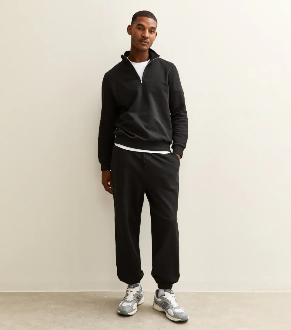Men's Black Oversized Cuffed Ankle Joggers