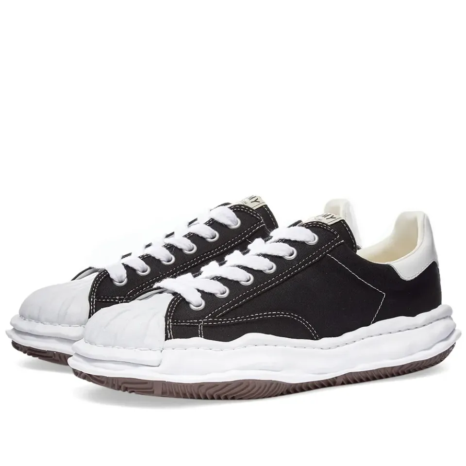 Blakey Low Original STC Sole Sneaker