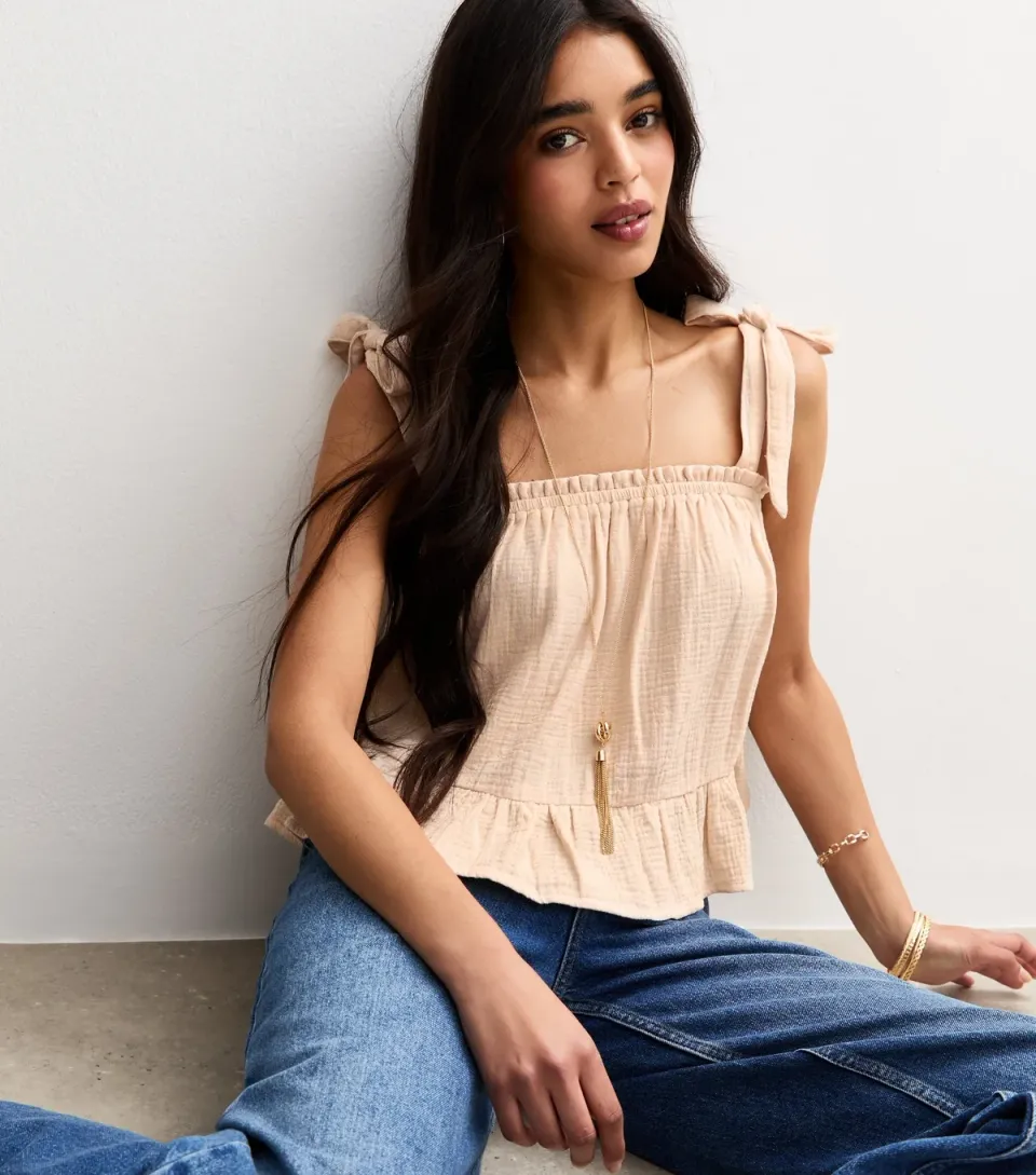 Women's Stone Textured Tiered Hem Tie Strap Top