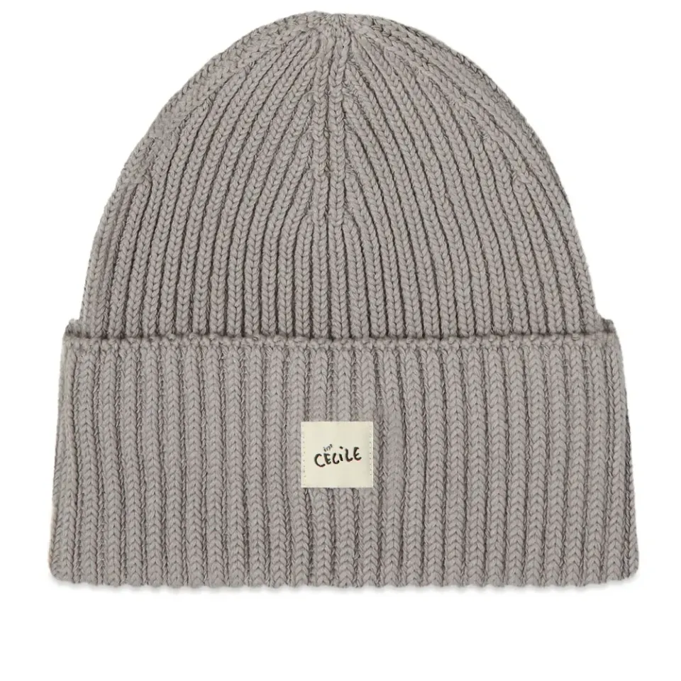 Être Cécile Beanie