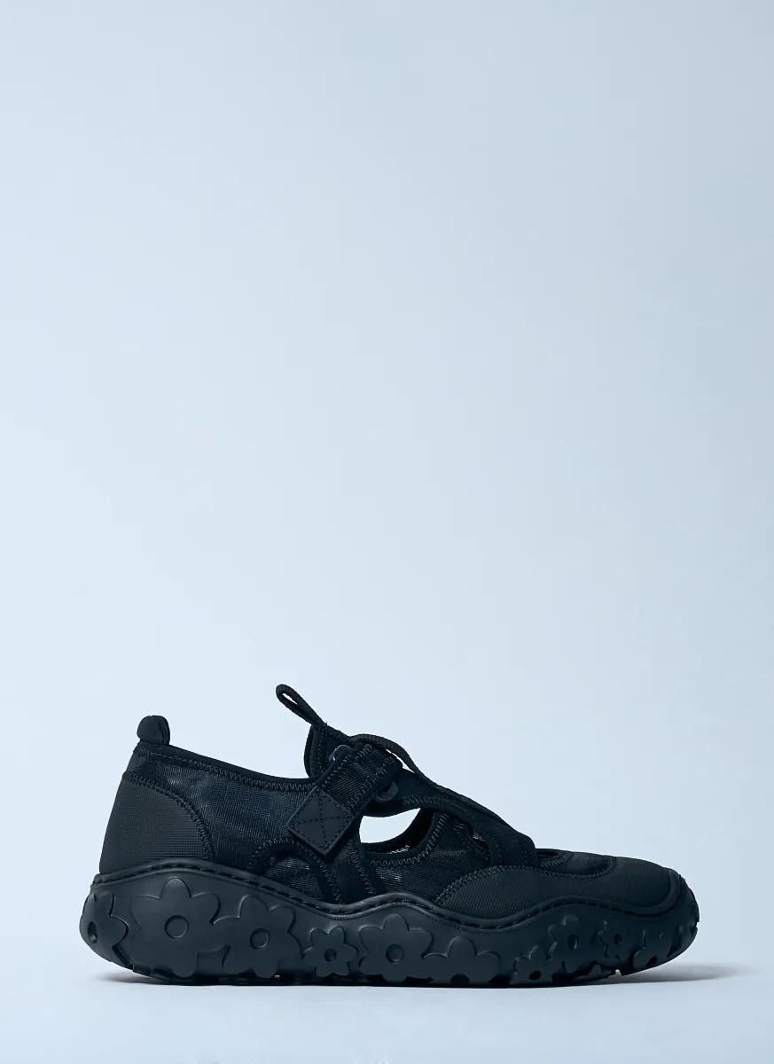 Aria Sneakers