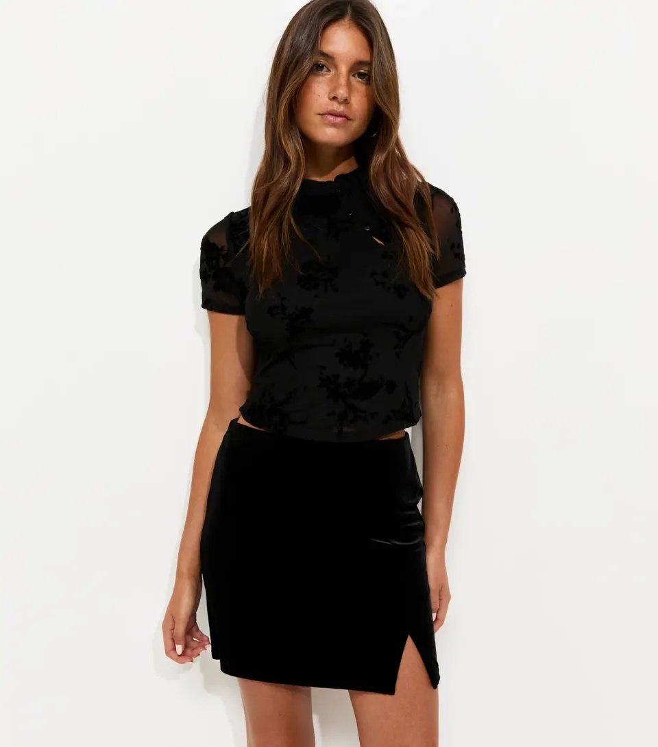 Women's Burgundy Velvet Jersey Notched Hem Mini Skirt