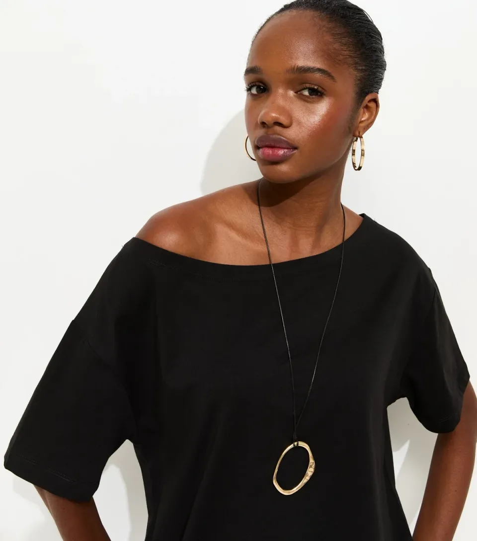 Women's Black Off The Shoulder Top