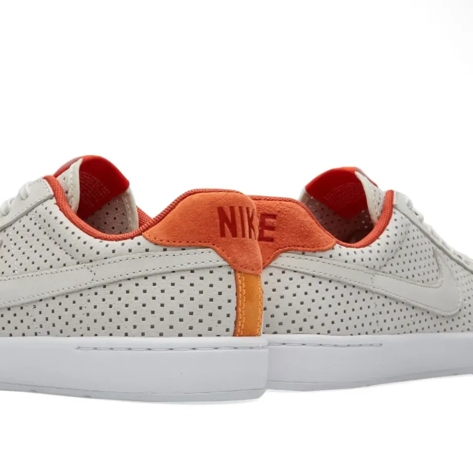 Tennis Classic Ultra QS