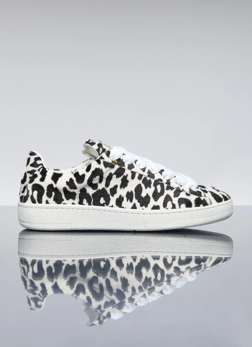 Lite Curb Low-Top Sneakers