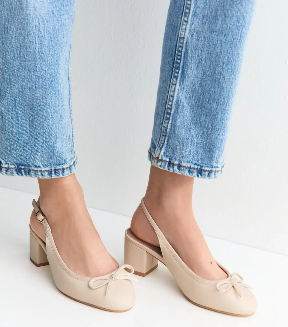 Women's Wide Fit Off White Faux Leather Slingback Ballerina Pumps Vegan