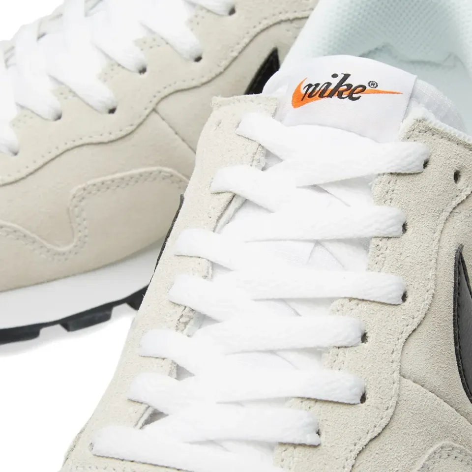 Air Pegasus '83 Leather