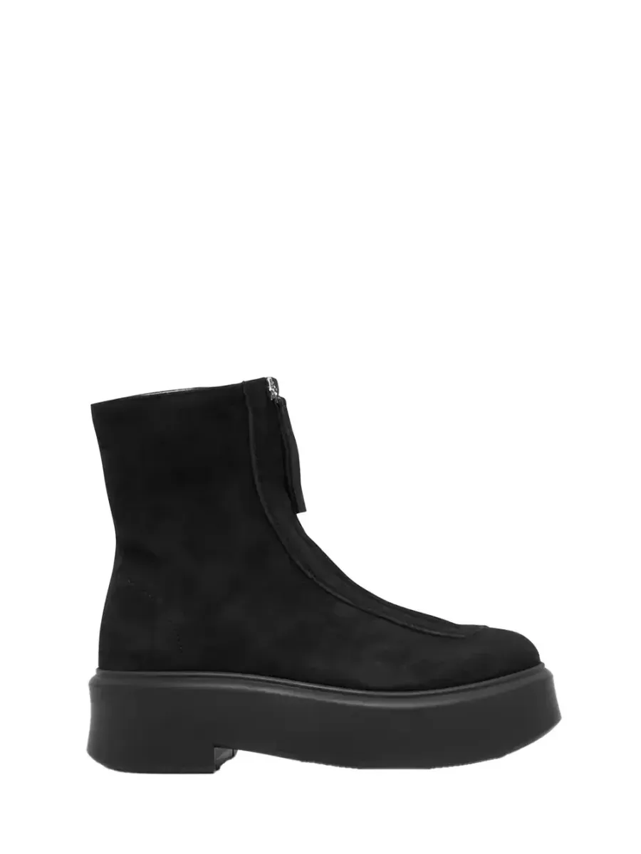 Zipped Boot Black