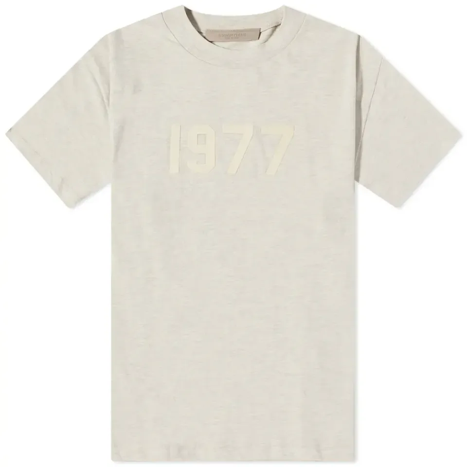 1977 Crew Neck T-Shirt