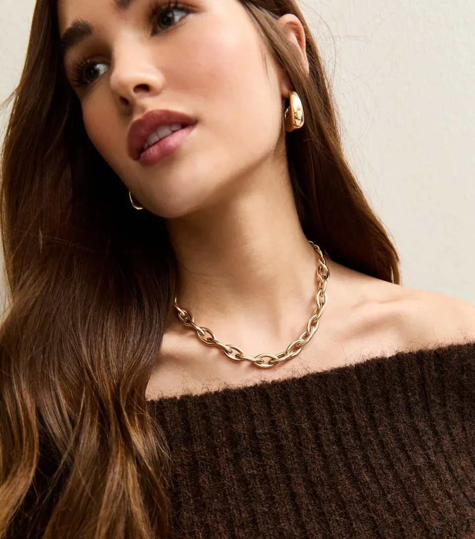 Gold Tone Chunky Oval Link Chain Necklace