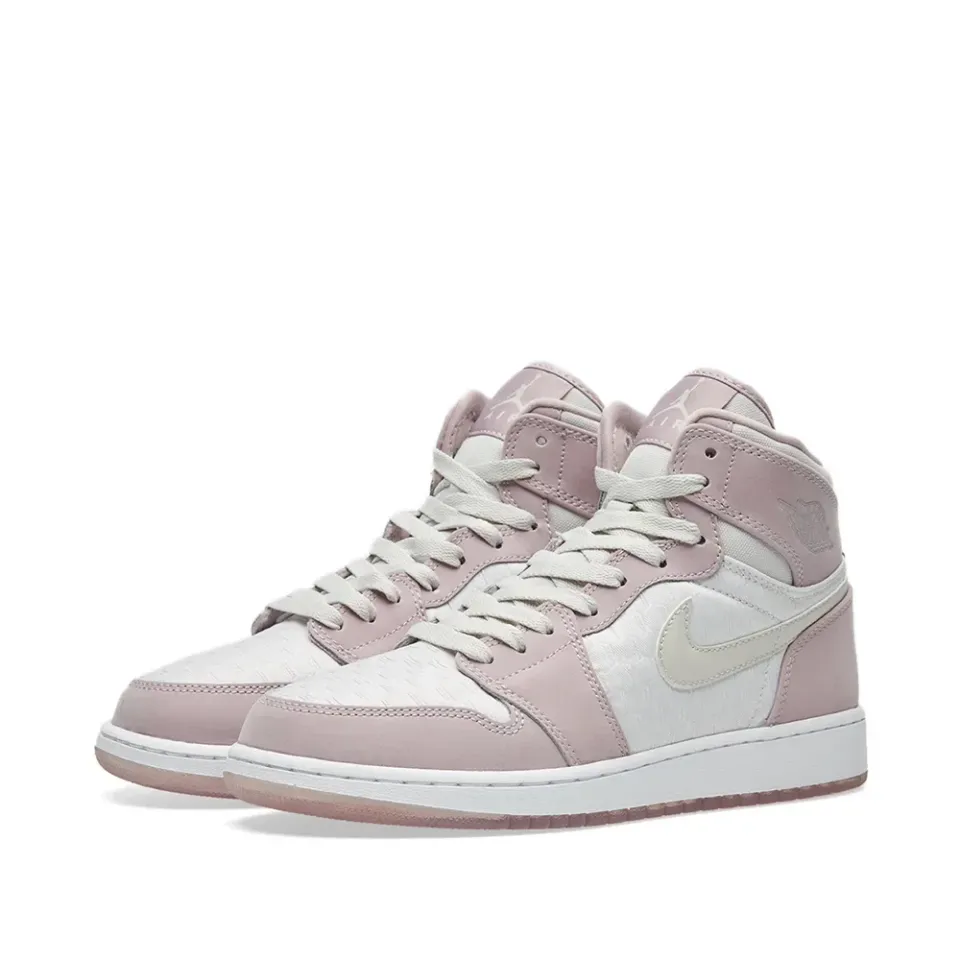 Nike Air Jordan 1 Retro Premium HC GG