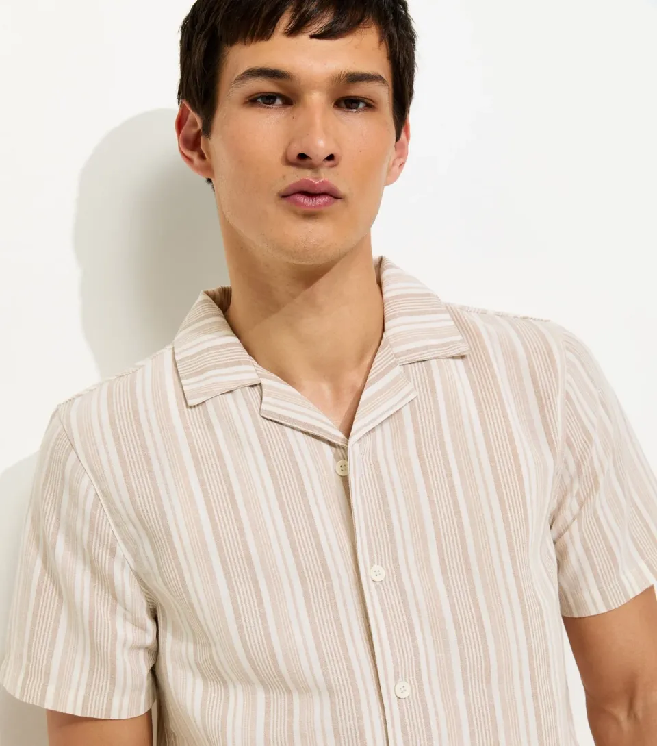 Men's Cream Short Sleeve Stripe Regular Longline Shirt