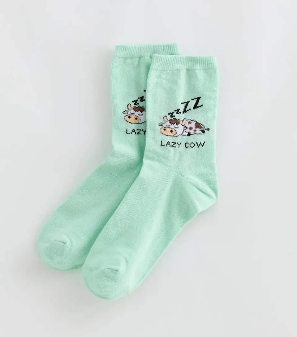 Mint Green Lazy Cow Ankle Socks