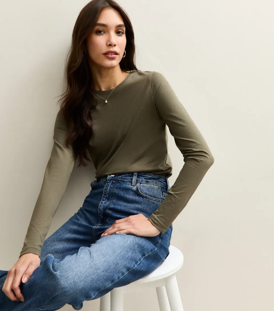 Women's Dark Khaki Long Sleeve Crew Neck Top