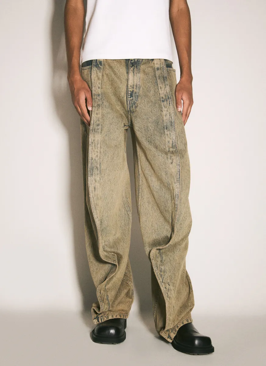 Banana Jeans