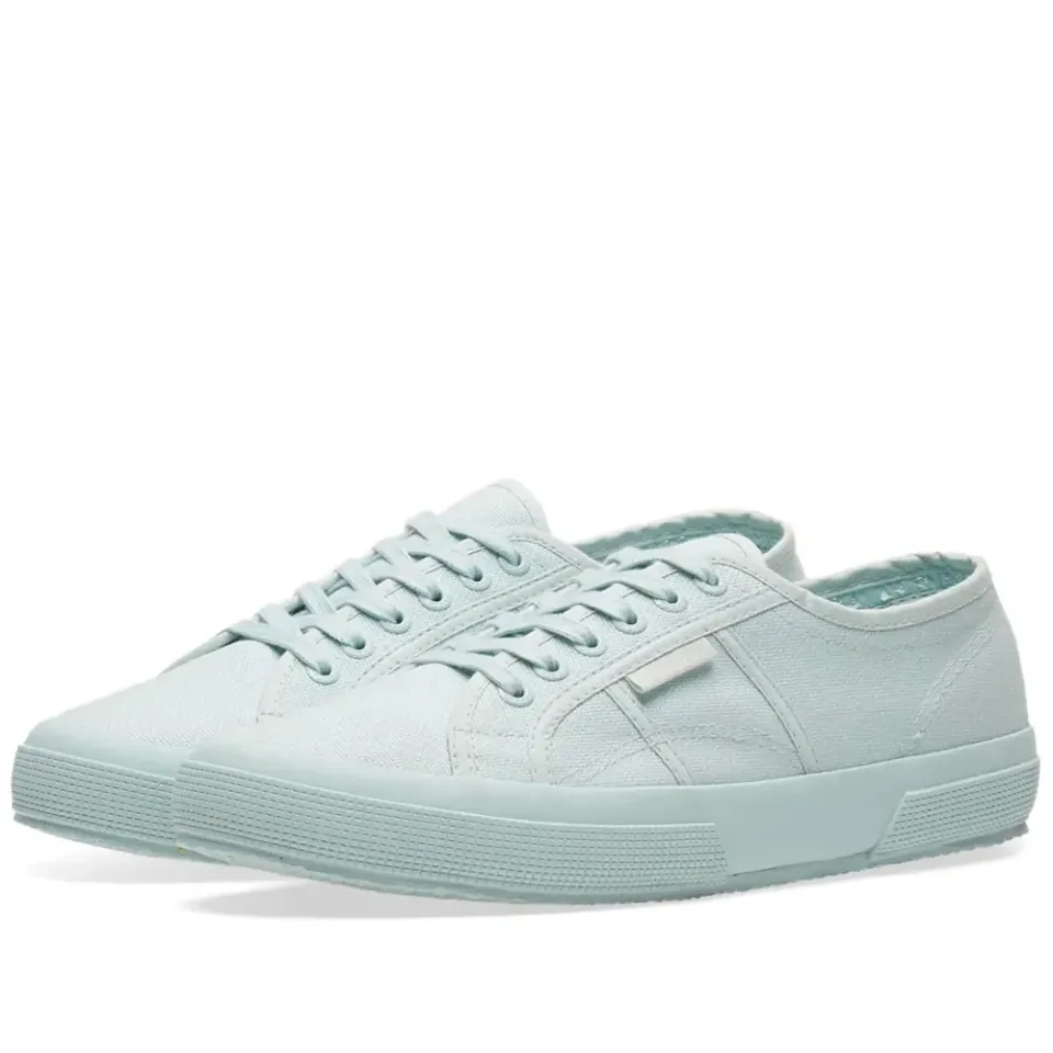 2750 Cotu Classic
