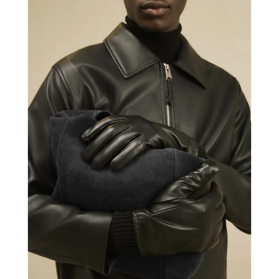 Black Leather Gloves