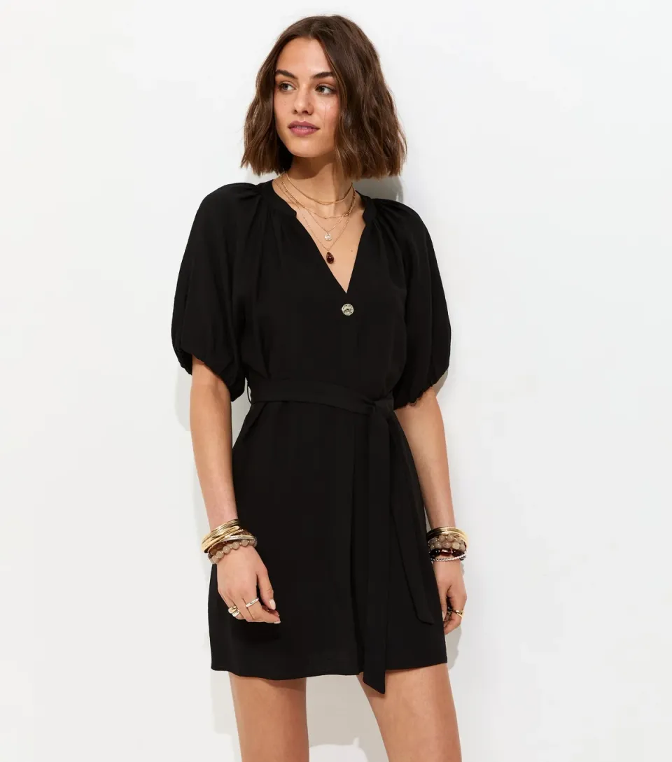 Women's Black V-Neck Puff Sleeve Belted Mini Dress