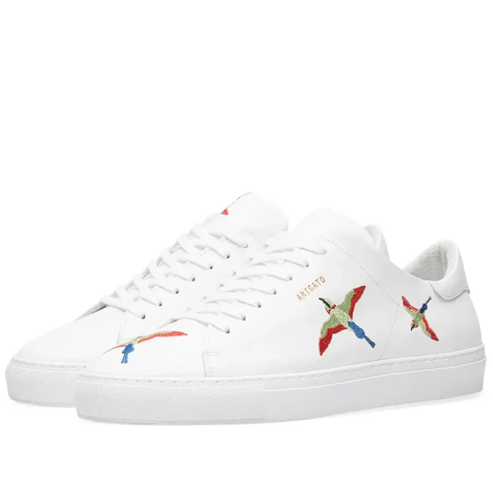 Clean 90 Bird Embroidery Sneaker