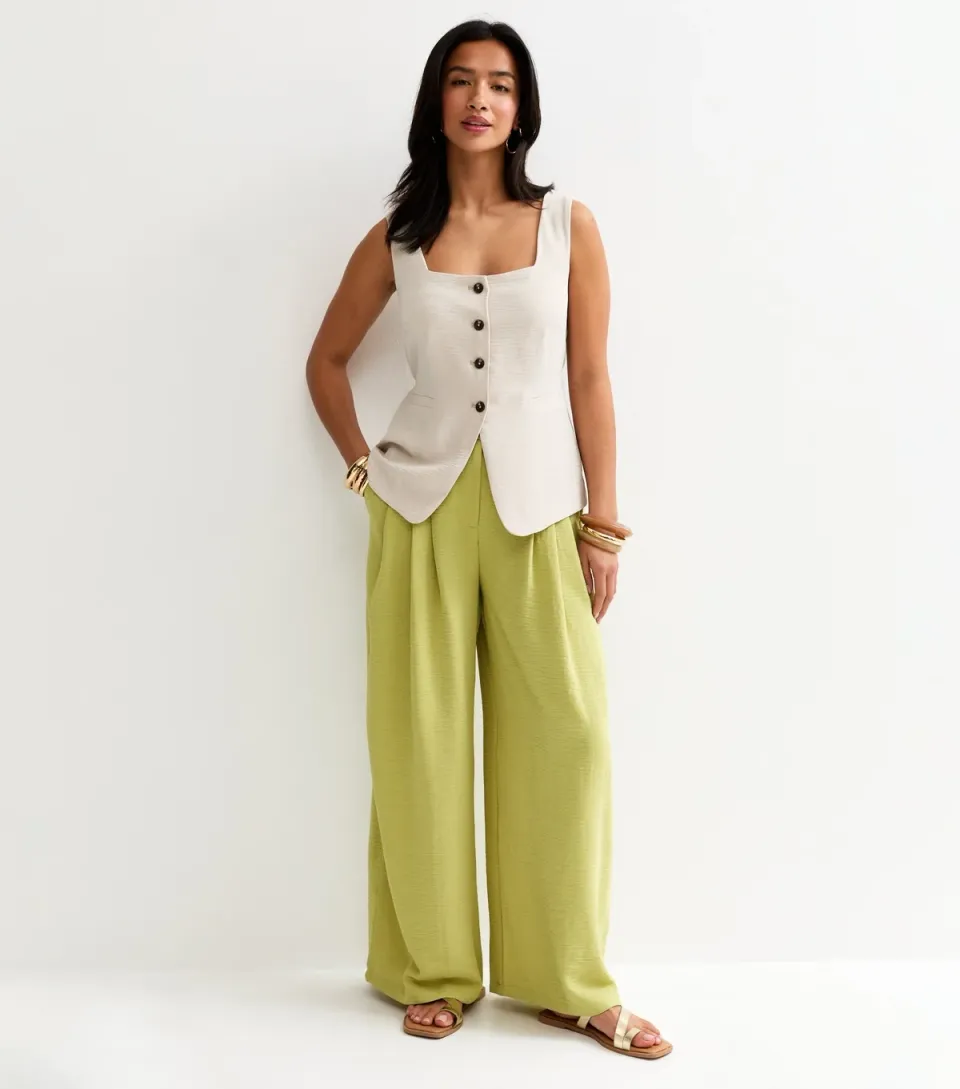 Women's Petite Light Green Pleated Wide Leg Trousers