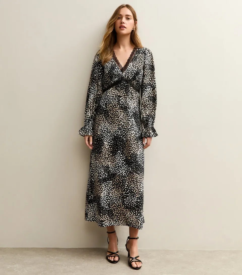 Women's Black Spot Pattern Long Sleeve Midi Dress