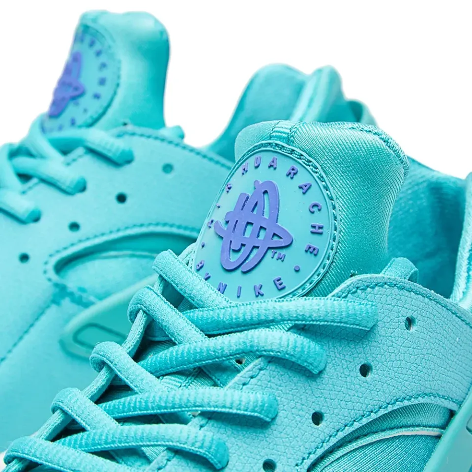 Air Huarache Run