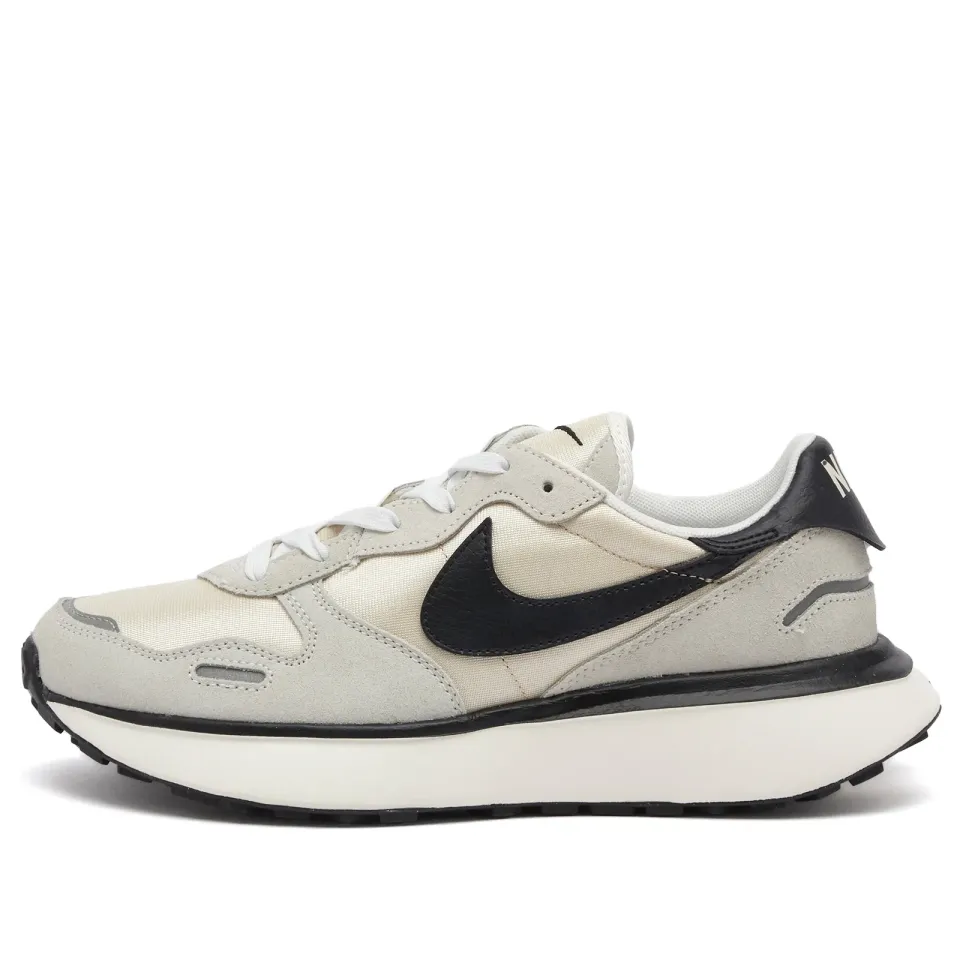 W Phoenix Waffle Sneaker