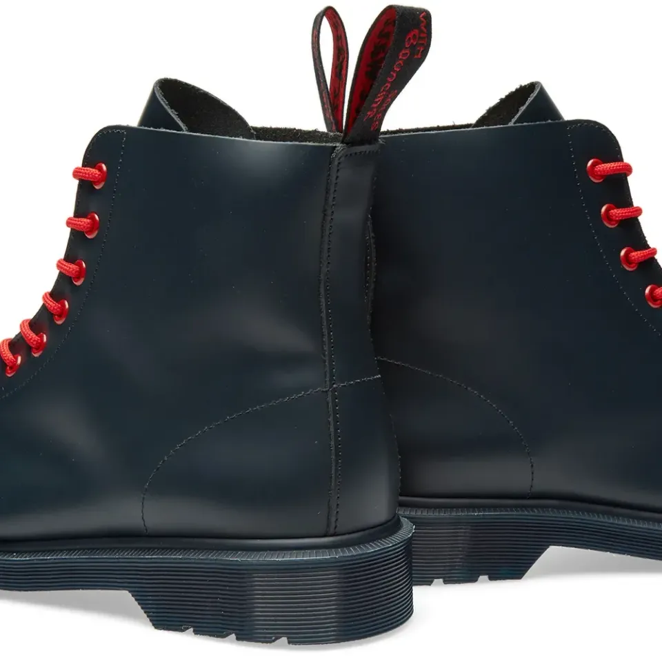Dr. Martens x Off-White Les Boot