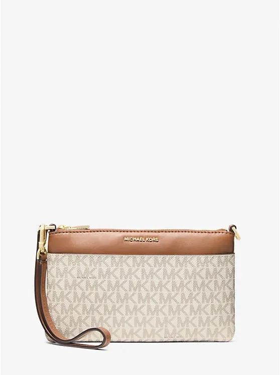 Jet Set Medium Signature Logo Wristlet