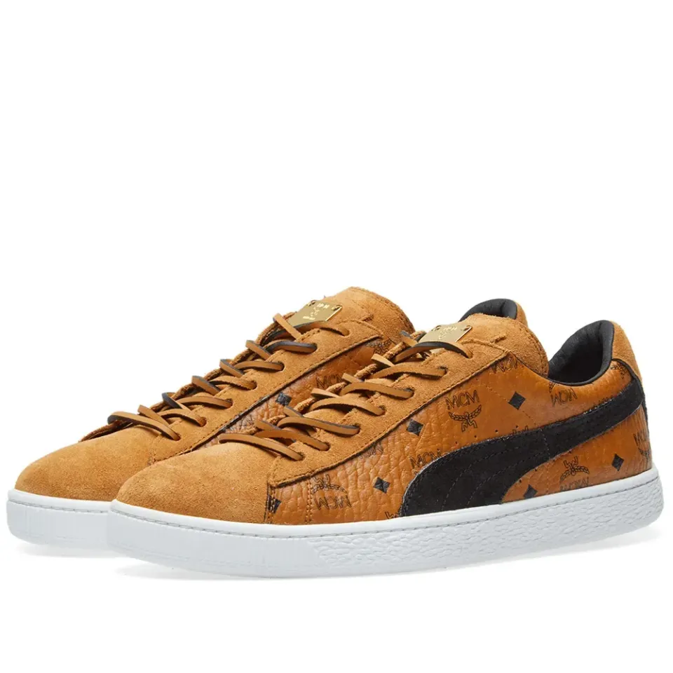 x MCM Suede Classic