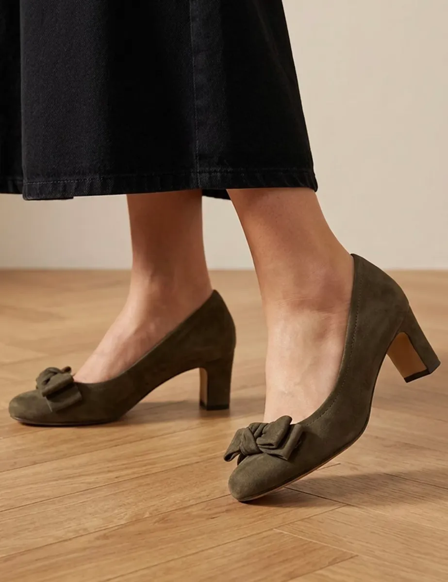Leather Bow Detail Court Shoes