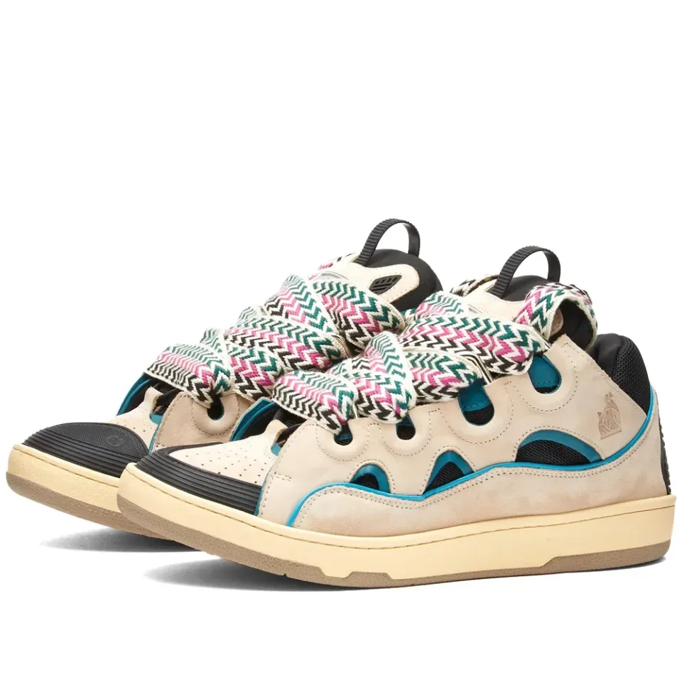 Curb Sneaker